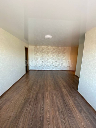 
   Продам 2-комнатную, 40.9 м², Школьная ул, 16

. Фото 3.