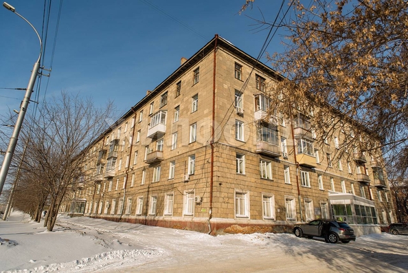 
  Продается 3-комн. квартира, 76 м², Трикотажная ул, д. 52
. Фото 3.