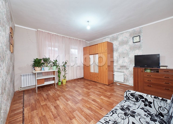 
   Продам дом, 45.1 м², Новосибирск

. Фото 3.