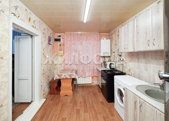 
   Продам дом, 45.1 м², Новосибирск

. Фото 6.