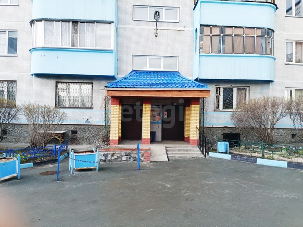 
  Продается 1-комн. квартира, 41.1 м², Лазурная ул, д. 20
. Фото 1.