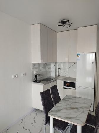 
  Сдам в аренду 2-комнатную квартиру, 42 м², Новосибирск

. Фото 9.