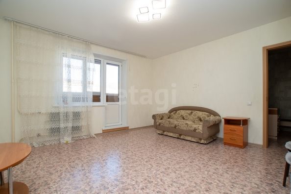 
   Продам 3-комнатную, 76.9 м², Петухова ул, 14/5

. Фото 10.