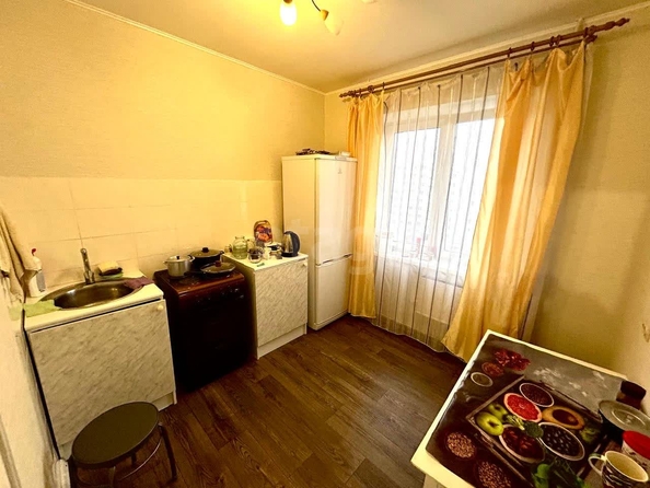
   Продам 1-комнатную, 34 м², Красных Зорь ул, 3

. Фото 1.