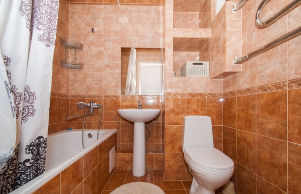 
  Продается 2-комн. квартира, 56.9 м², Большевистская ул, д. 108
. Фото 9.