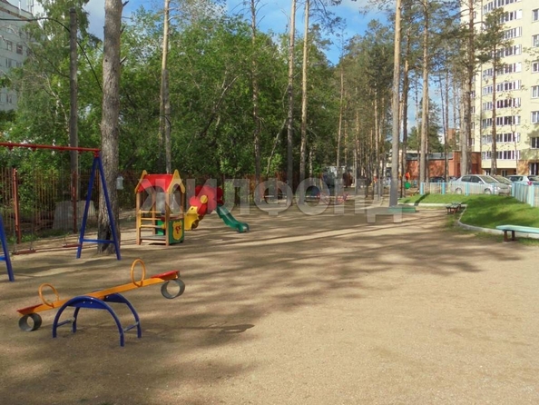 
  Продается 2-комн. квартира, 75.6 м², Залесского ул, д. 2/2
. Фото 2.