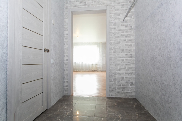 
   Продам 1-комнатную, 32.4 м², Виктора Шевелева ул, 38

. Фото 2.
