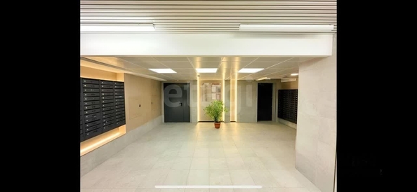 
  Сдается 1-комн. квартира, 72 м², Есенина ул, д. 12/1
. Фото 4.