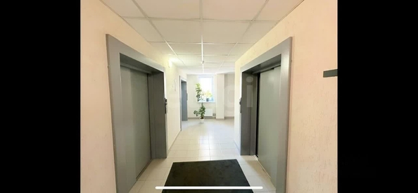 
  Сдается 1-комн. квартира, 72 м², Есенина ул, д. 12/1
. Фото 6.