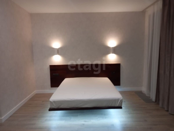 
  Сдам в аренду апартаменты, 38 м², Новосибирск

. Фото 2.