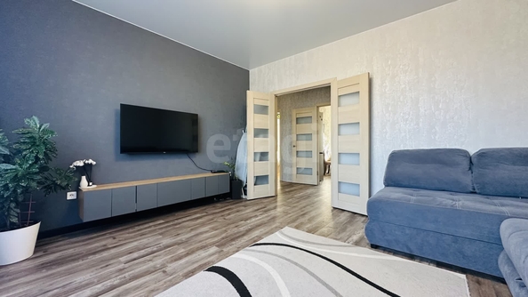
  Продается 3-комн. квартира, 63.9 м², Большая ул, д. 678
. Фото 3.