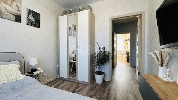 
  Продается 3-комн. квартира, 63.9 м², Большая ул, д. 678
. Фото 13.