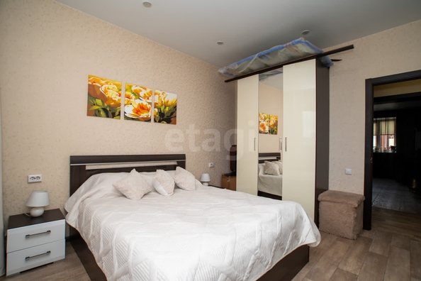 
   Продам 3-комнатную, 71.5 м², Петухова ул, 6/4

. Фото 4.