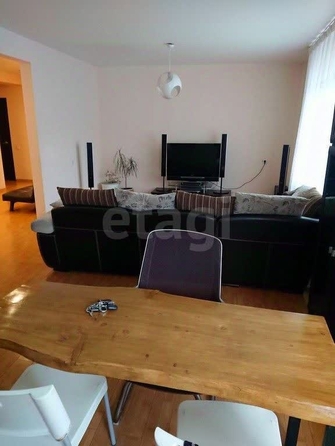 
  Сдам в аренду 3-комнатную квартиру, 87 м², Новосибирск

. Фото 1.