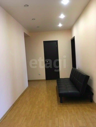 
  Сдам в аренду 3-комнатную квартиру, 87 м², Новосибирск

. Фото 6.