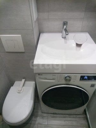 
   Продам 2-комнатную, 43.9 м², Военного городка тер, 770

. Фото 14.
