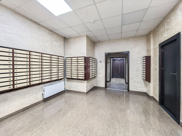 
   Продам 1-комнатную, 42.5 м², Серебряные ключи ул, 6

. Фото 20.