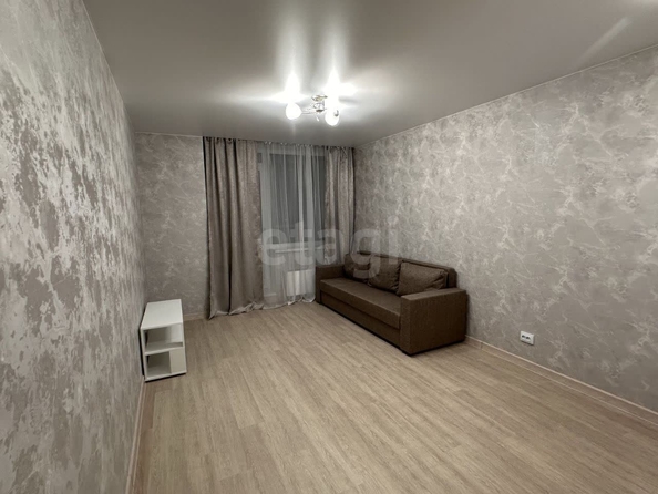 
  Сдам в аренду 1-комнатную квартиру, 42 м², Новосибирск

. Фото 7.