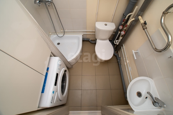 
   Продам студию, 17.9 м², Титова ул, 252/2

. Фото 6.