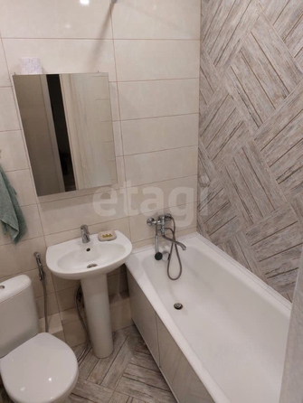 
  Сдам в аренду 1-комнатную квартиру, 38 м², Новосибирск

. Фото 8.