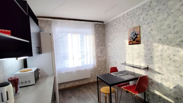 
  Сдам в аренду 1-комнатную квартиру, 54 м², Новосибирск

. Фото 3.
