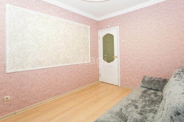 
   Продам 4-комнатную, 77.1 м², Тульская ул, 90

. Фото 12.