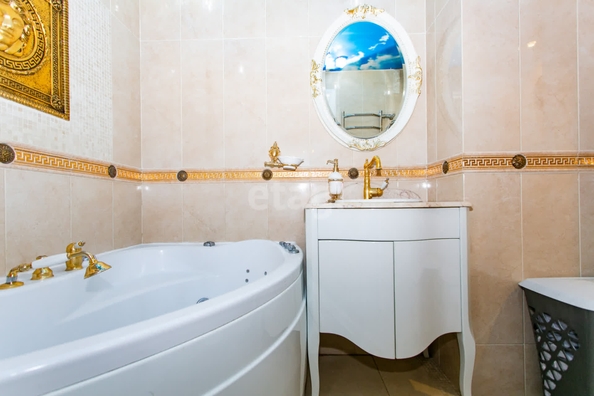 
   Продам 4-комнатную, 77.1 м², Тульская ул, 90

. Фото 21.
