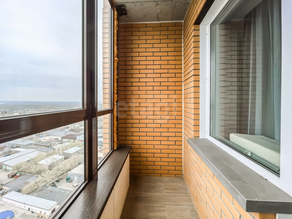
   Продам 2-комнатную, 37.9 м², Кирова ул, 274

. Фото 21.