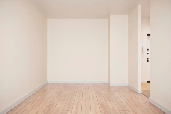 
   Продам 3-комнатную, 81.1 м², Коминтерна ул

. Фото 19.
