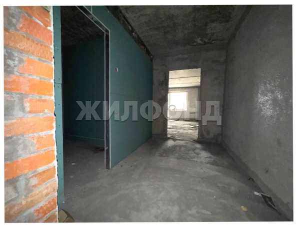 
   Продам студию, 39.3 м², Николая Сотникова ул, 16

. Фото 3.