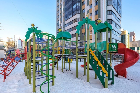 
   Продам 2-комнатную, 57.6 м², Фрунзе ул, 20

. Фото 20.
