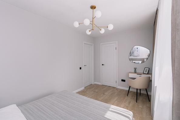
   Продам 2-комнатную, 43 м², Блюхера ул, 1

. Фото 7.