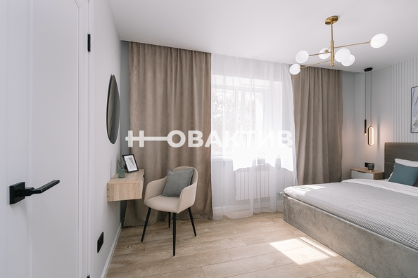 
   Продам 2-комнатную, 43 м², Блюхера ул, 1

. Фото 8.