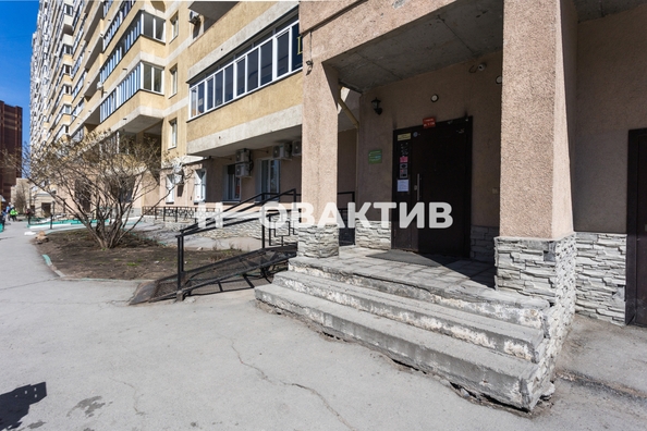 
   Продам 1-комнатную, 41.5 м², Гармония мкр, 8

. Фото 4.