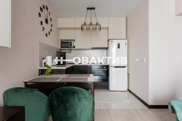 
   Продам 2-комнатную, 37.3 м², Дунаевского ул, 14

. Фото 4.