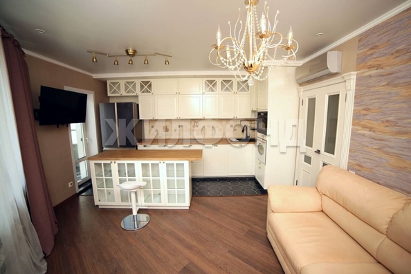
   Продам 3-комнатную, 65 м², Сибревкома ул, 9

. Фото 3.