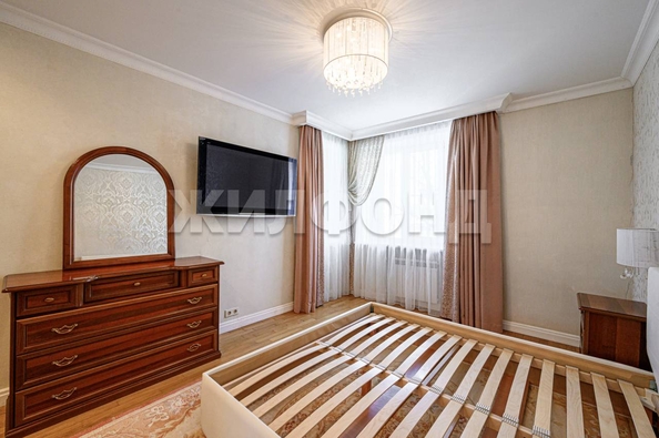 
   Продам 3-комнатную, 151.1 м², Советская ул, 56

. Фото 10.