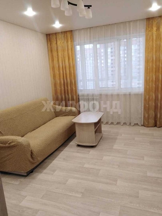 
  Сдам в аренду 1-комнатную квартиру, 39 м², Новосибирск

. Фото 5.