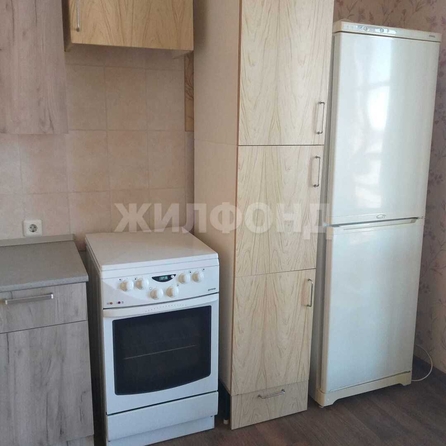 
  Сдам в аренду 1-комнатную квартиру, 48 м², Новосибирск

. Фото 2.
