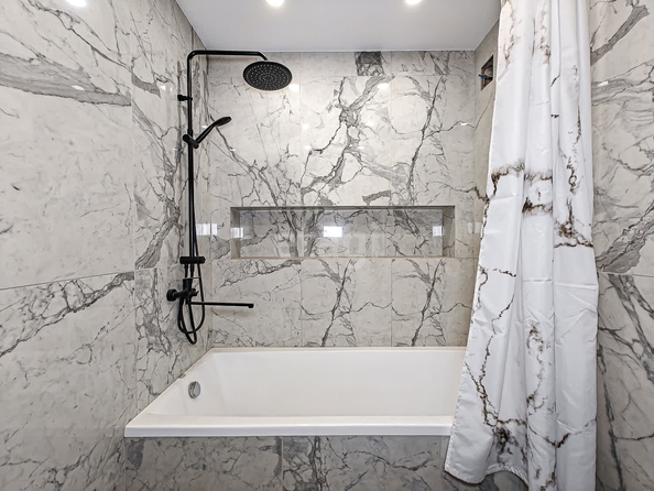 
   Продам 2-комнатную, 64.2 м², Сакко и Ванцетти ул, 31/4

. Фото 2.