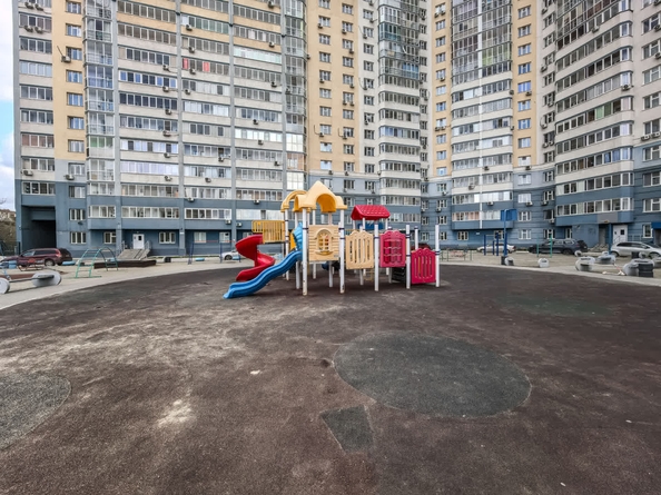 
   Продам 1-комнатную, 42.3 м², Военная ул, 16

. Фото 27.