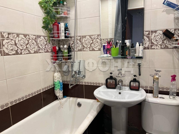 
   Продам 1-комнатную, 32.9 м², Дуси Ковальчук ул, 14

. Фото 4.