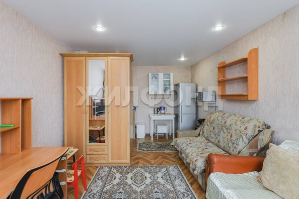 
   Продам комнату, 18 м², Сибиряков-Гвардейцев ул, 44/5

. Фото 8.
