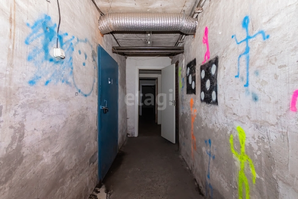 
   Сдам помещение, 405.2 м², Бердское ш, 61

. Фото 12.
