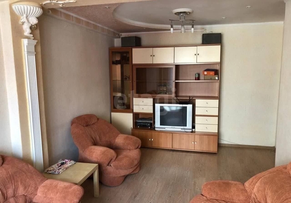 
  Сдам в аренду 2-комнатную квартиру, 65 м², Новосибирск

. Фото 1.