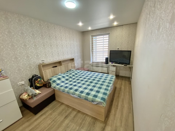 
   Продам 1-комнатную, 39.4 м², Ясный Берег ул, 10

. Фото 4.