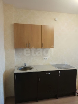 
  Сдам в аренду 1-комнатную квартиру, 40.6 м², Новосибирск

. Фото 5.