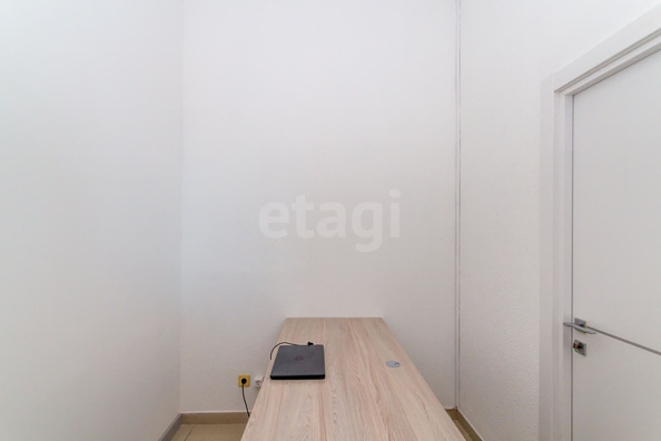 
  Сдается офис, 105 м², Ватутина ул, д. 28а
. Фото 13.