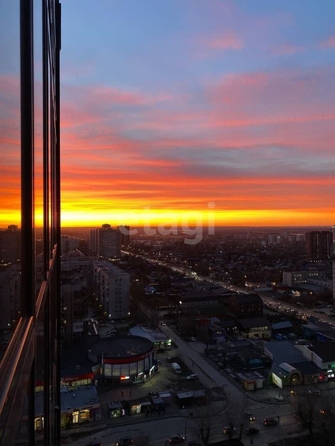 
  Сдам в аренду 1-комнатную квартиру, 35 м², Новосибирск

. Фото 17.