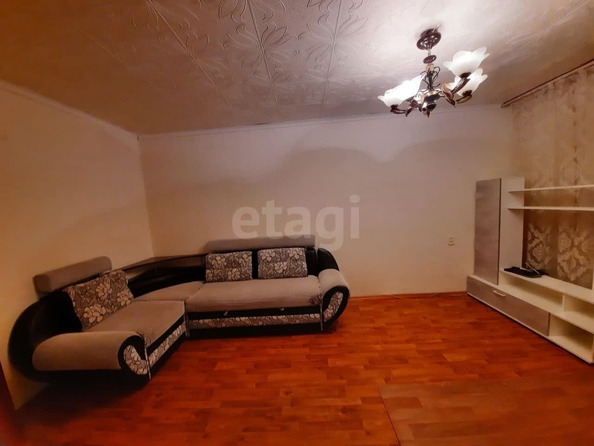 
   Продам 1-комнатную, 29 м², Зорге ул, 247

. Фото 2.
